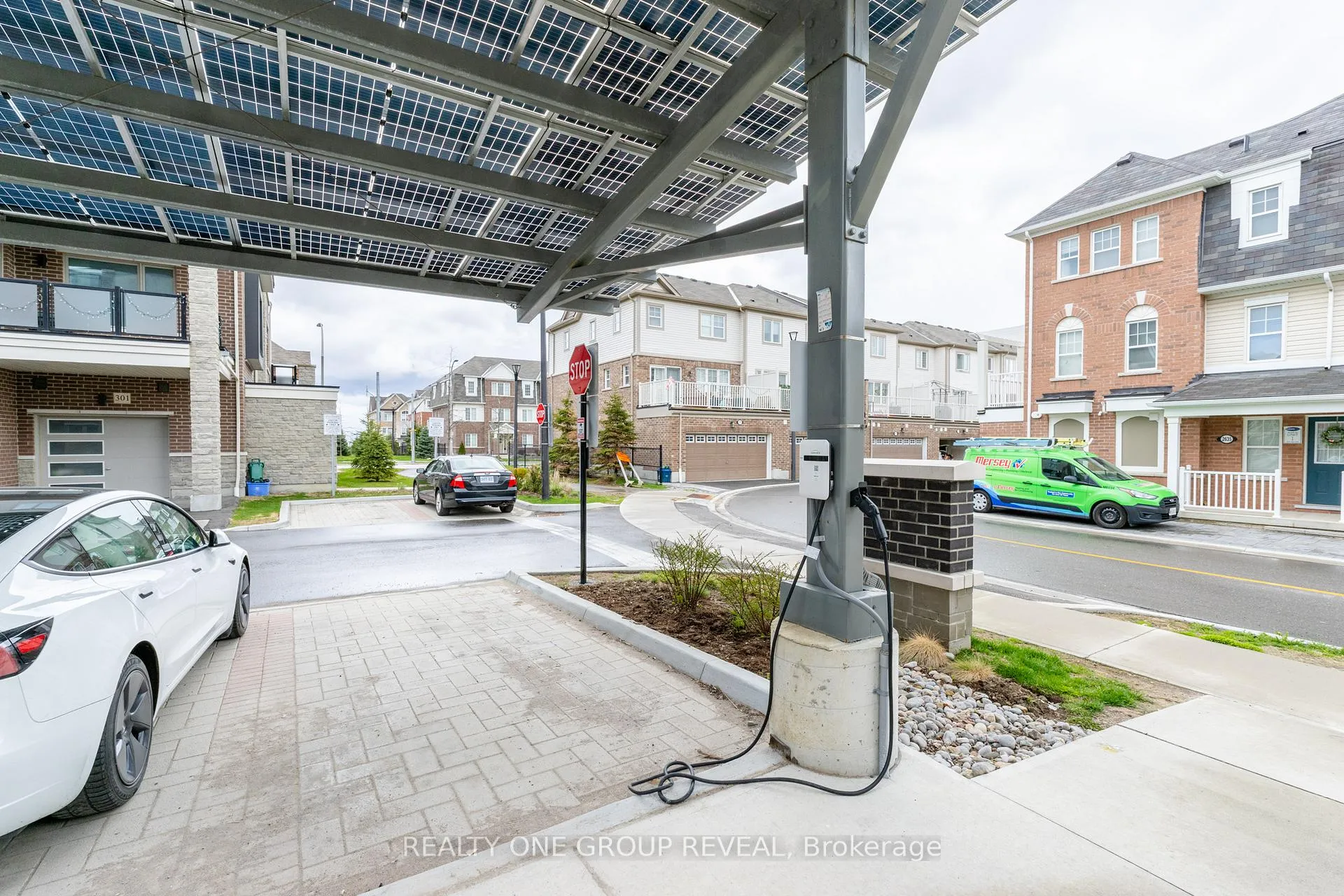 Photo 15 of Unit 72, 616 1034 Reflection Place, Pickering, Rural Pickering — HOMEH