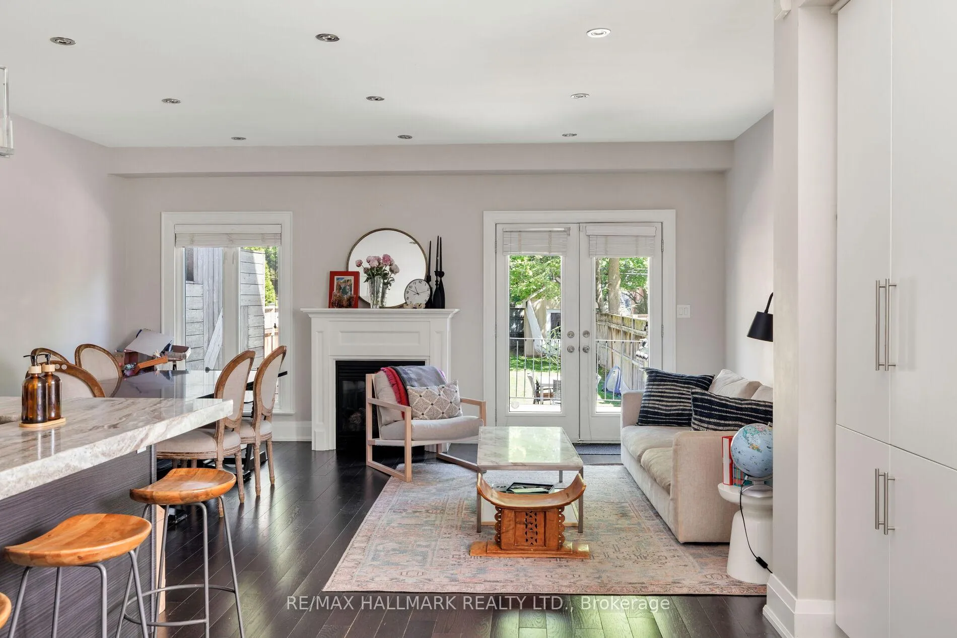 Photo 10 of 194 Erskine Avenue, Toronto, Mount Pleasant East — HOMEH