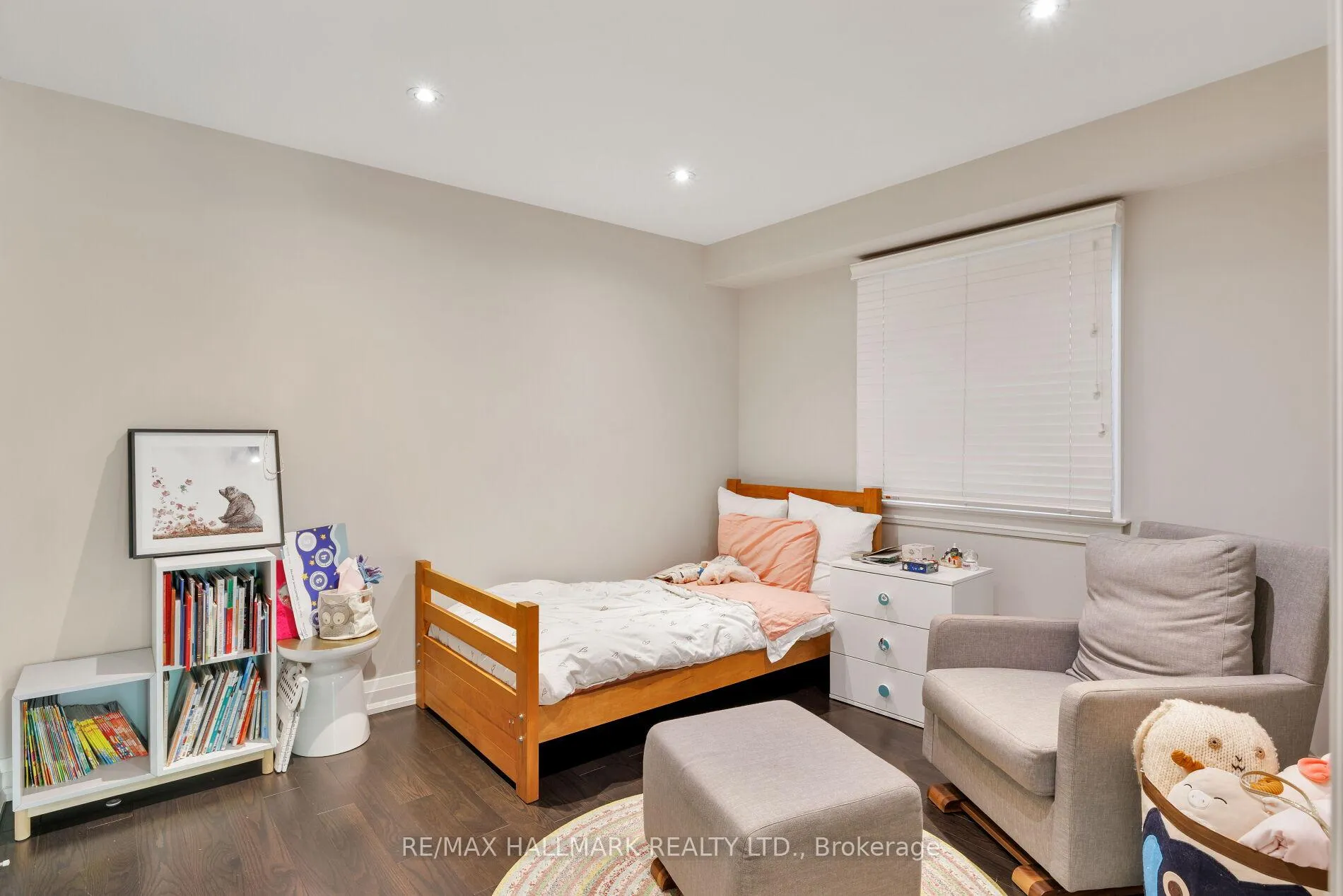Photo 29 of 194 Erskine Avenue, Toronto, Mount Pleasant East — HOMEH