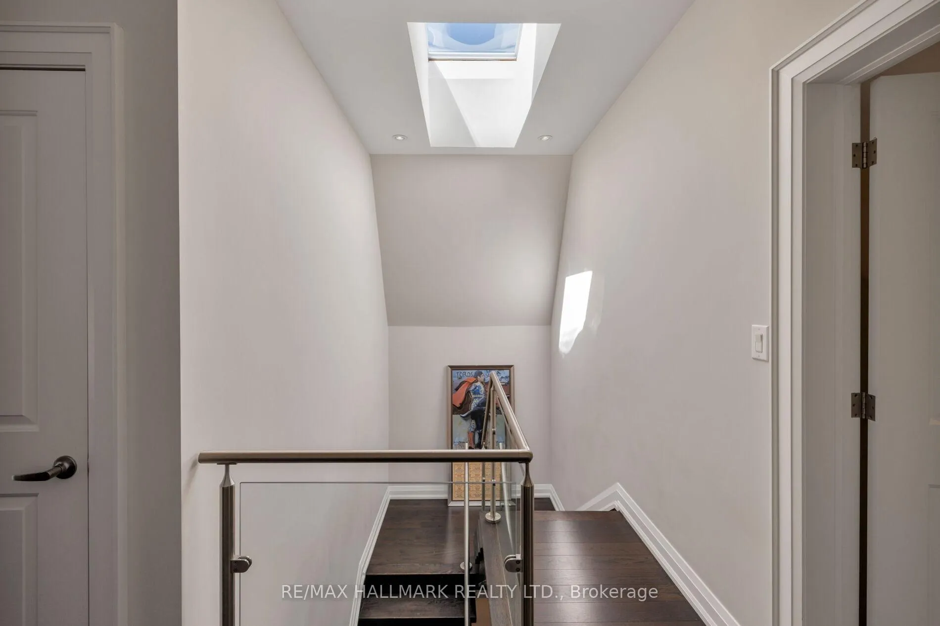 Photo 32 of 194 Erskine Avenue, Toronto, Mount Pleasant East — HOMEH