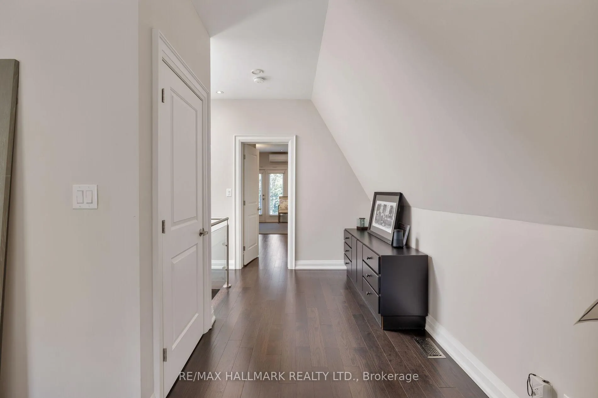 Photo 39 of 194 Erskine Avenue, Toronto, Mount Pleasant East — HOMEH