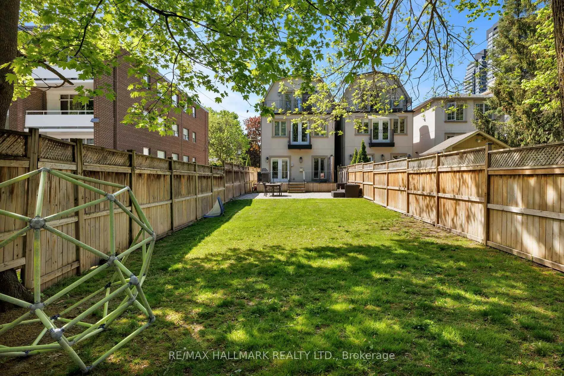 Photo 45 of 194 Erskine Avenue, Toronto, Mount Pleasant East — HOMEH