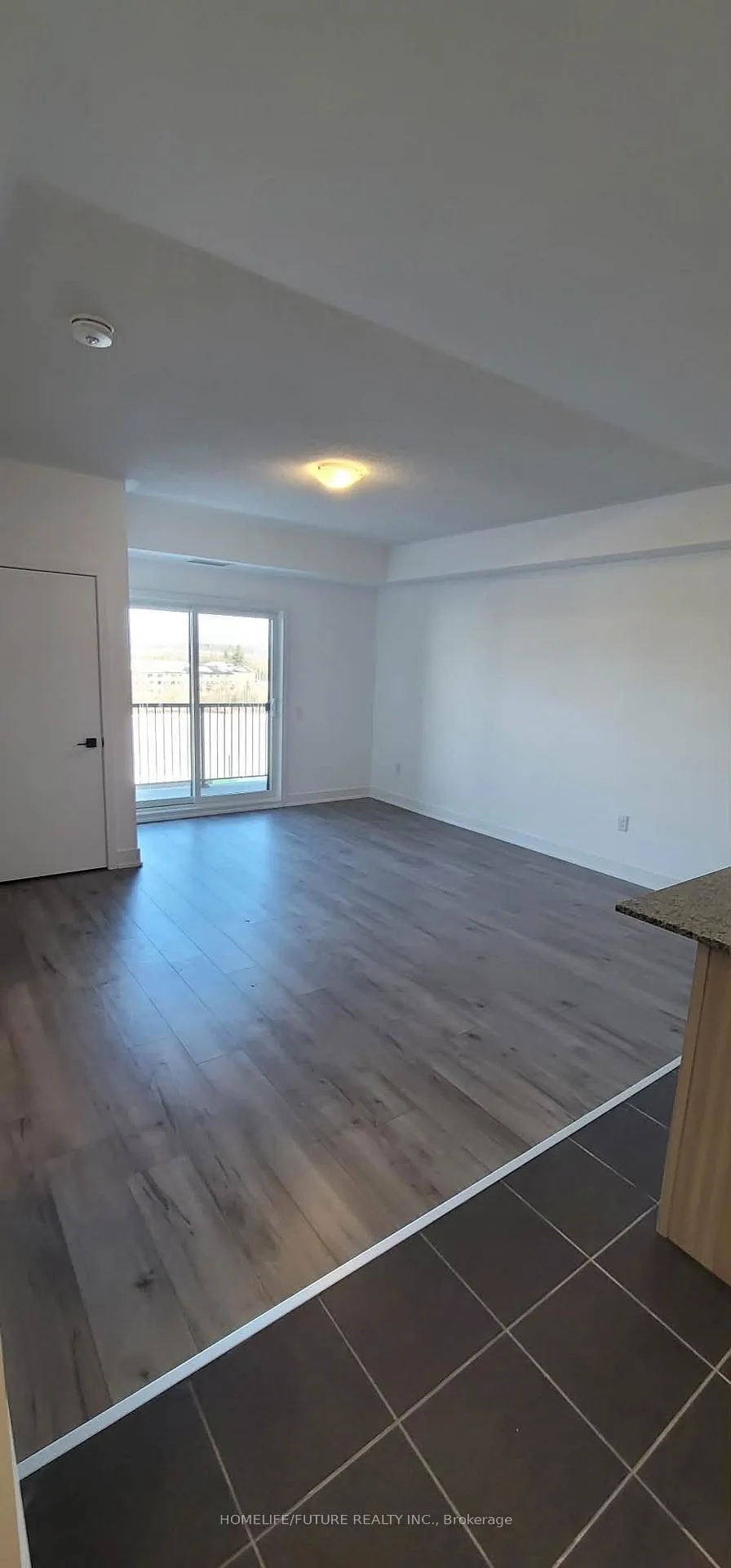 Photo 9 of Unit 306, 4 Spice Way, Barrie, Rural Barrie Southeast — HOMEH