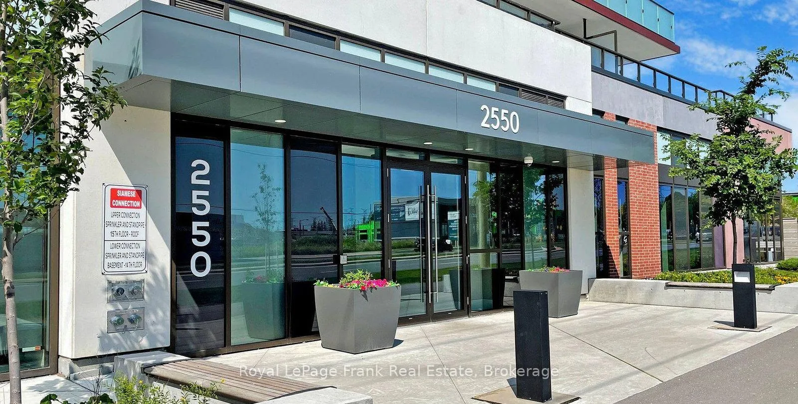 Photo 2 of Unit 2118, 2550 Simcoe Street N, Oshawa, Windfields — HOMEH