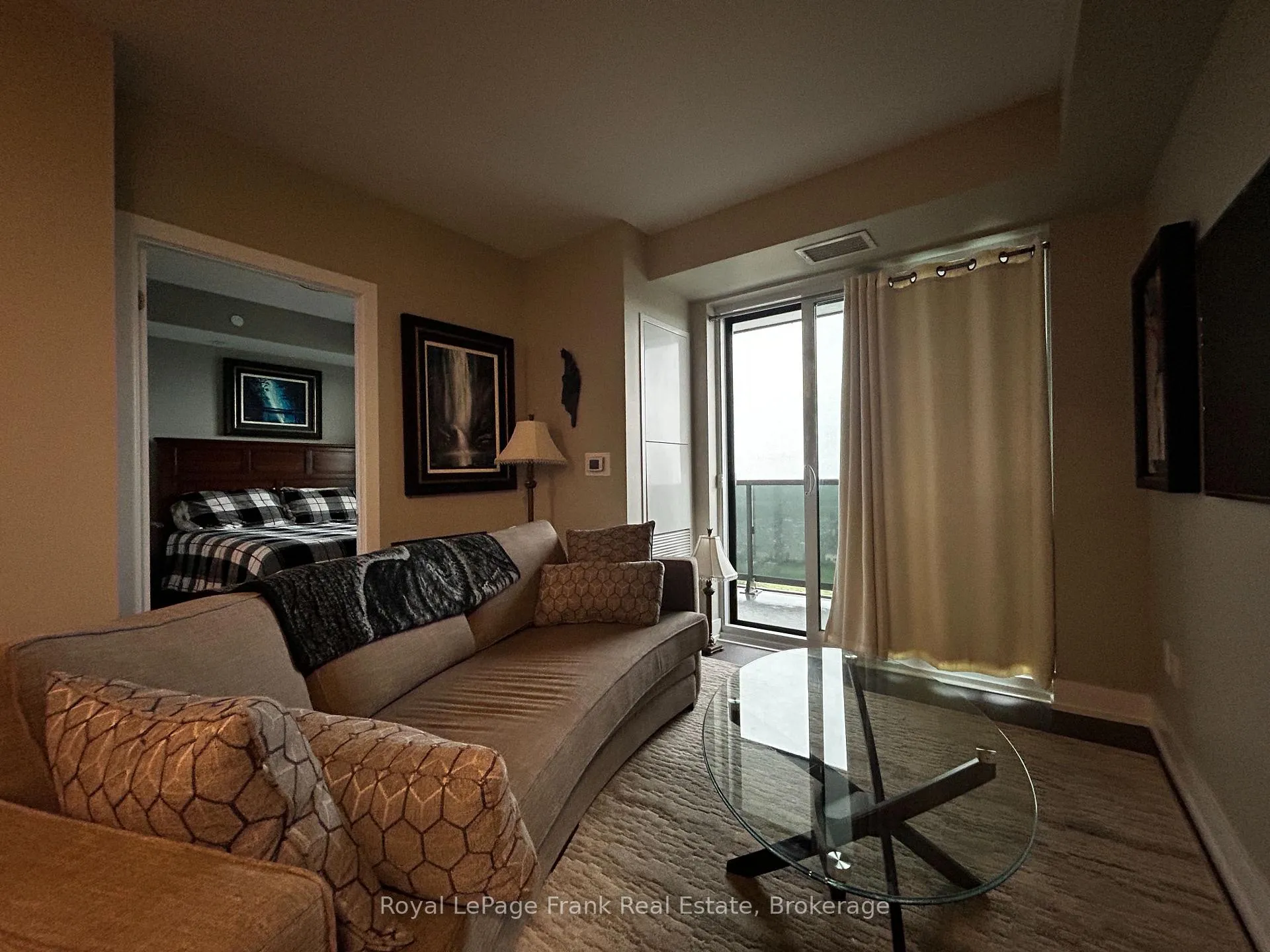 Photo 4 of Unit 2118, 2550 Simcoe Street N, Oshawa, Windfields — HOMEH
