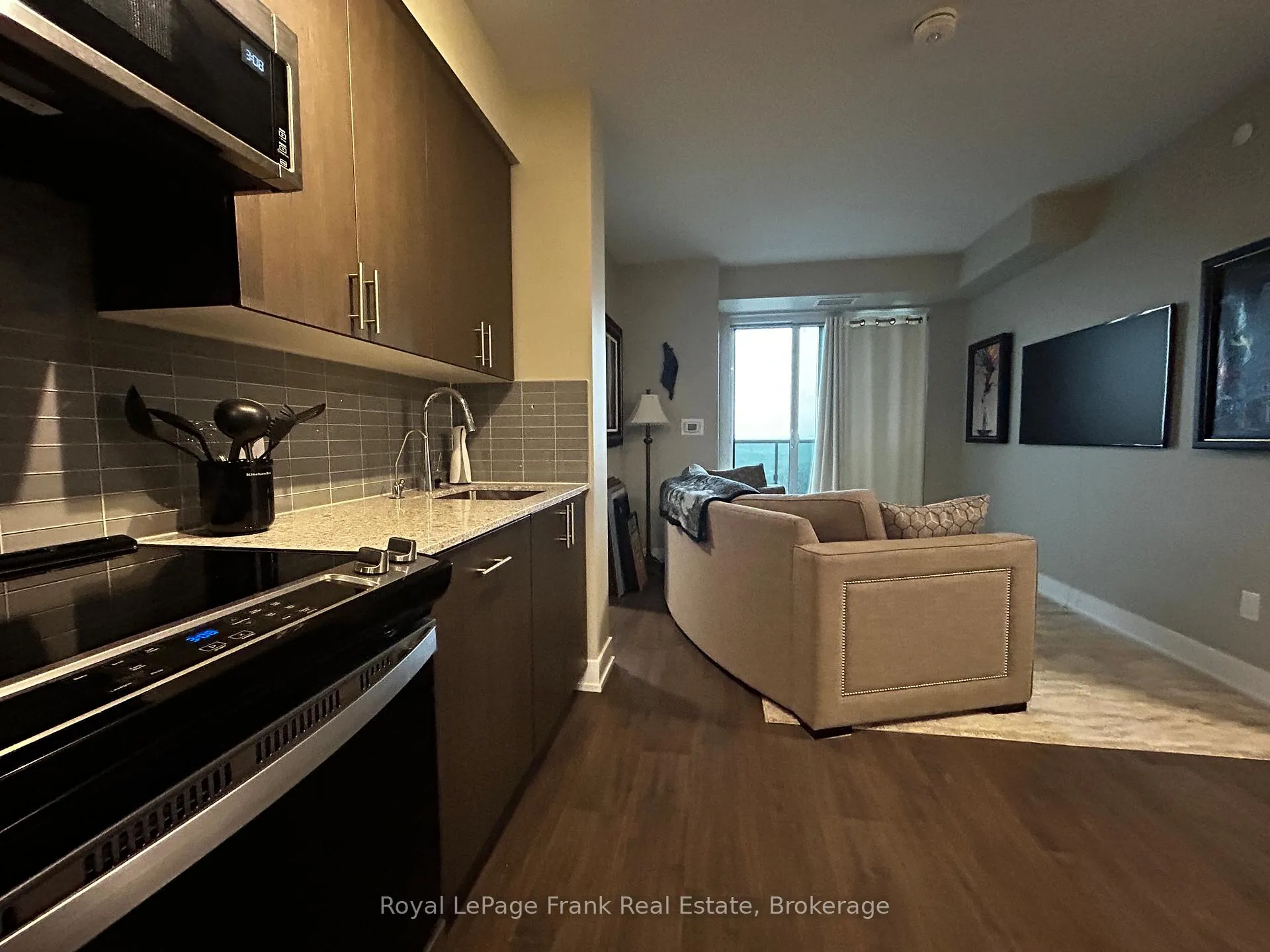 Photo 13 of Unit 2118, 2550 Simcoe Street N, Oshawa, Windfields — HOMEH