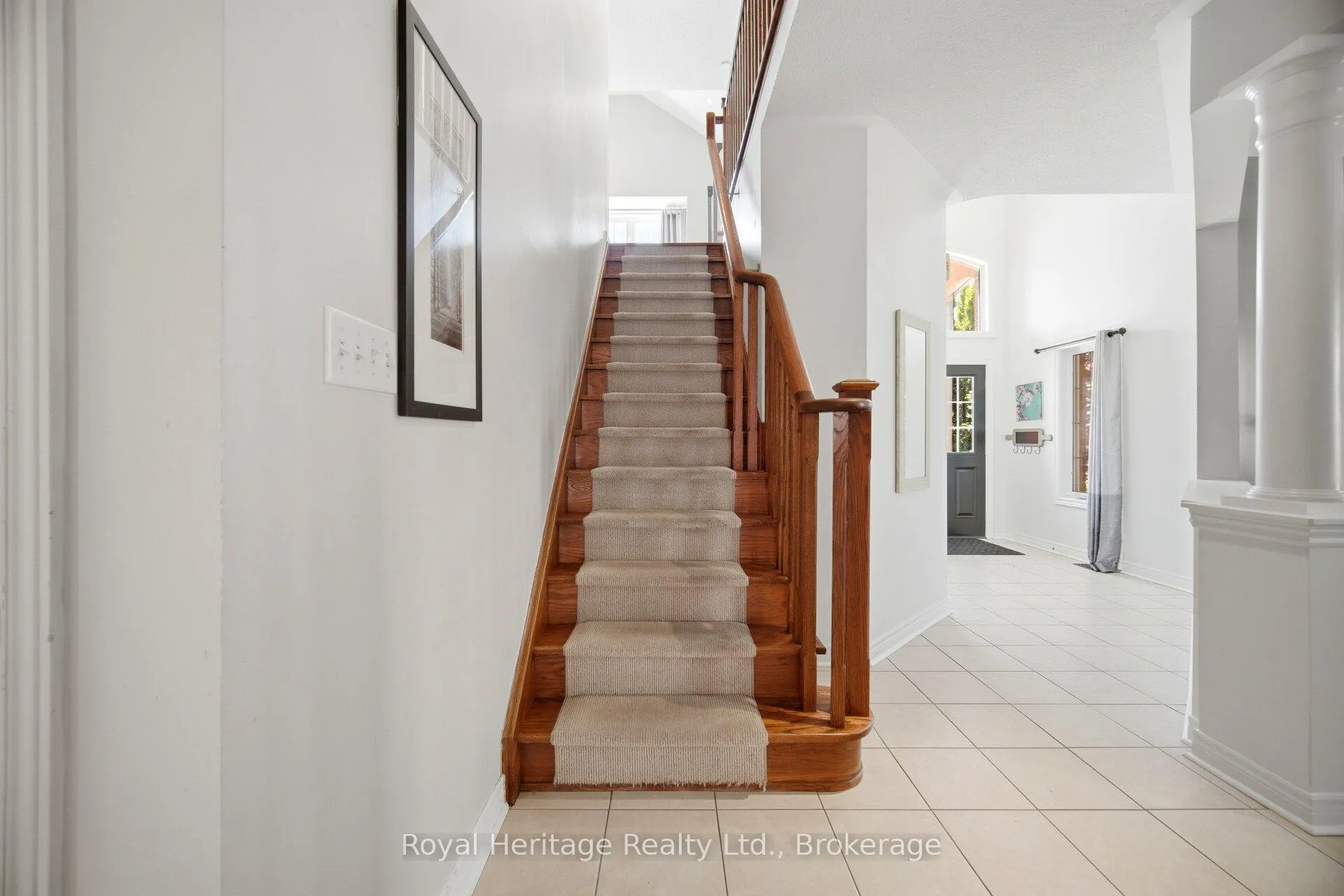 Photo 18 of 824 Fetchison Drive, Oshawa, Taunton — HOMEH
