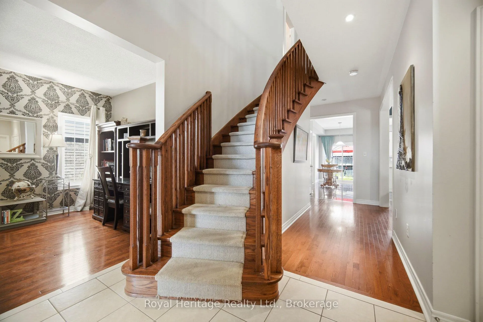 Photo 20 of 824 Fetchison Drive, Oshawa, Taunton — HOMEH