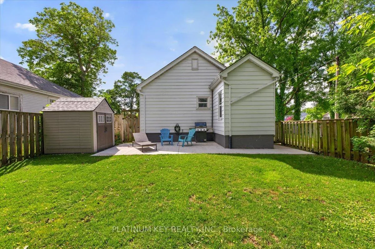 Photo 17 of 662 King Street, Strathroy-Caradoc, Mount Brydges — HOMEH