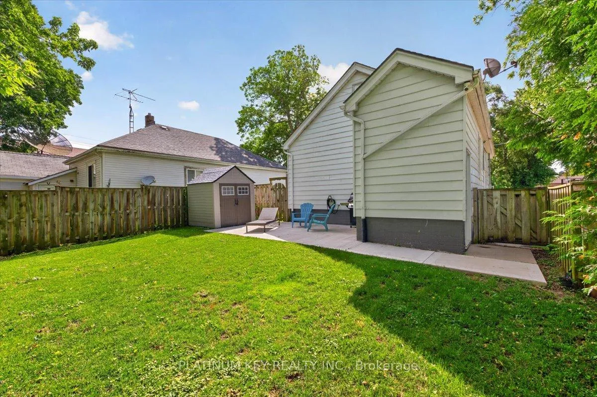 Photo 19 of 662 King Street, Strathroy-Caradoc, Mount Brydges — HOMEH