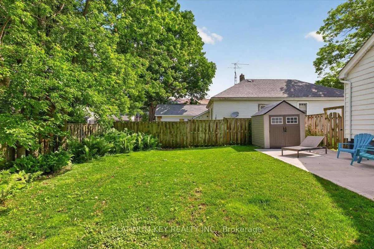 Photo 20 of 662 King Street, Strathroy-Caradoc, Mount Brydges — HOMEH