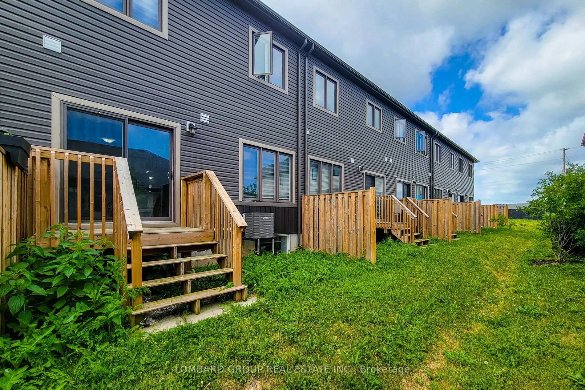Photo 35 of 80 Cosmopolitan Common, St. Catharines, Carlton/Bunting — HOMEH