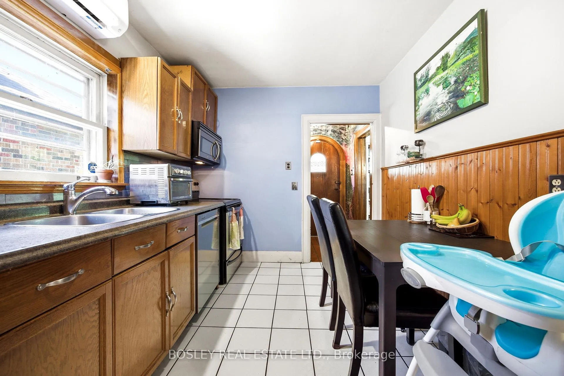 Photo 13 of 71 Delemere Avenue, Toronto, Rockcliffe-Smythe — HOMEH