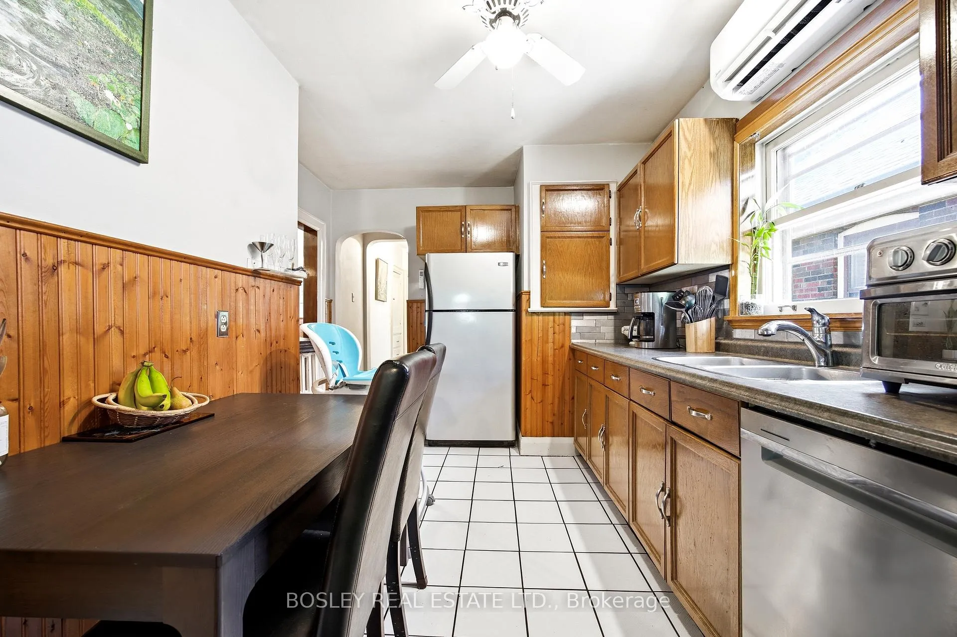 Photo 14 of 71 Delemere Avenue, Toronto, Rockcliffe-Smythe — HOMEH