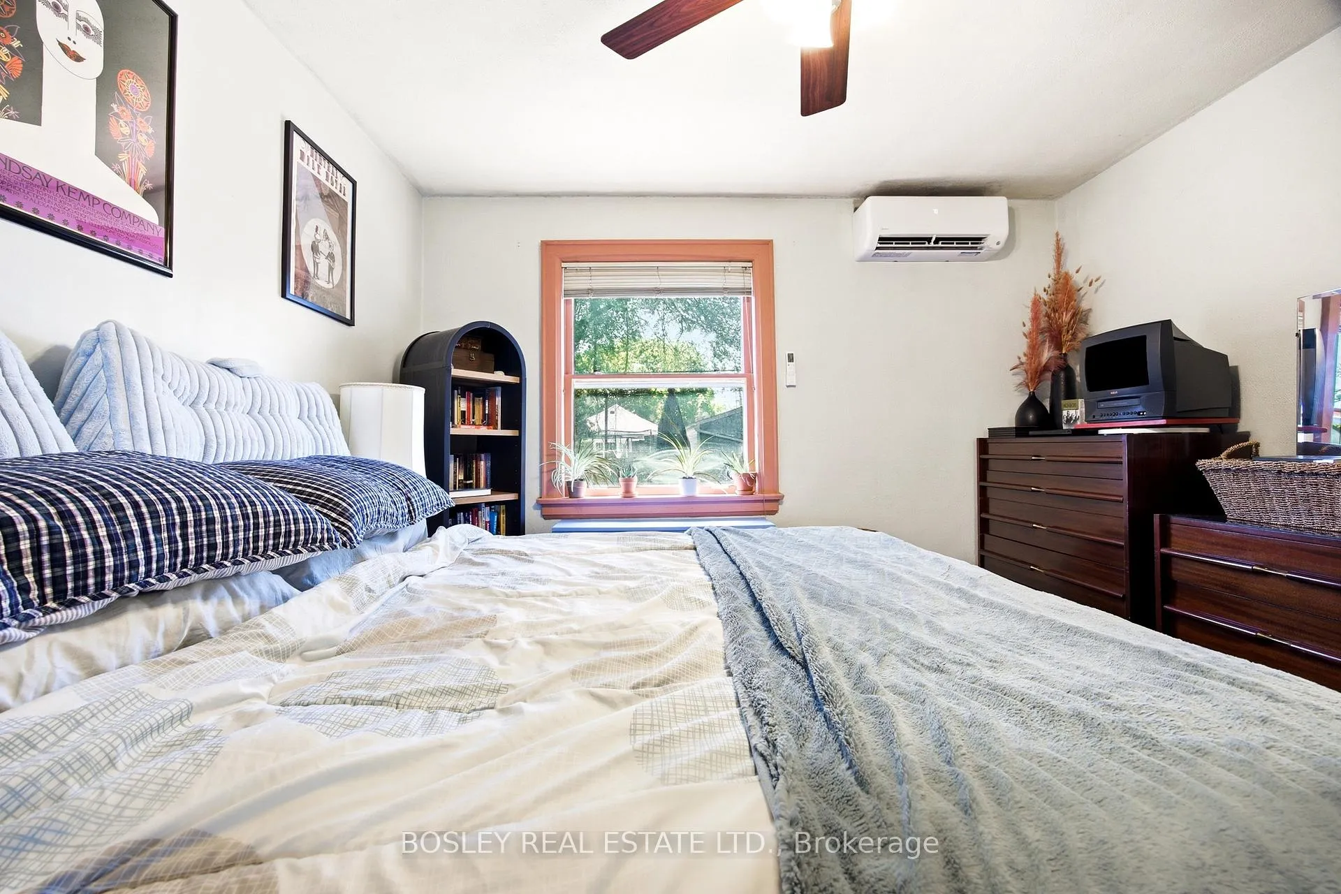 Photo 22 of 71 Delemere Avenue, Toronto, Rockcliffe-Smythe — HOMEH