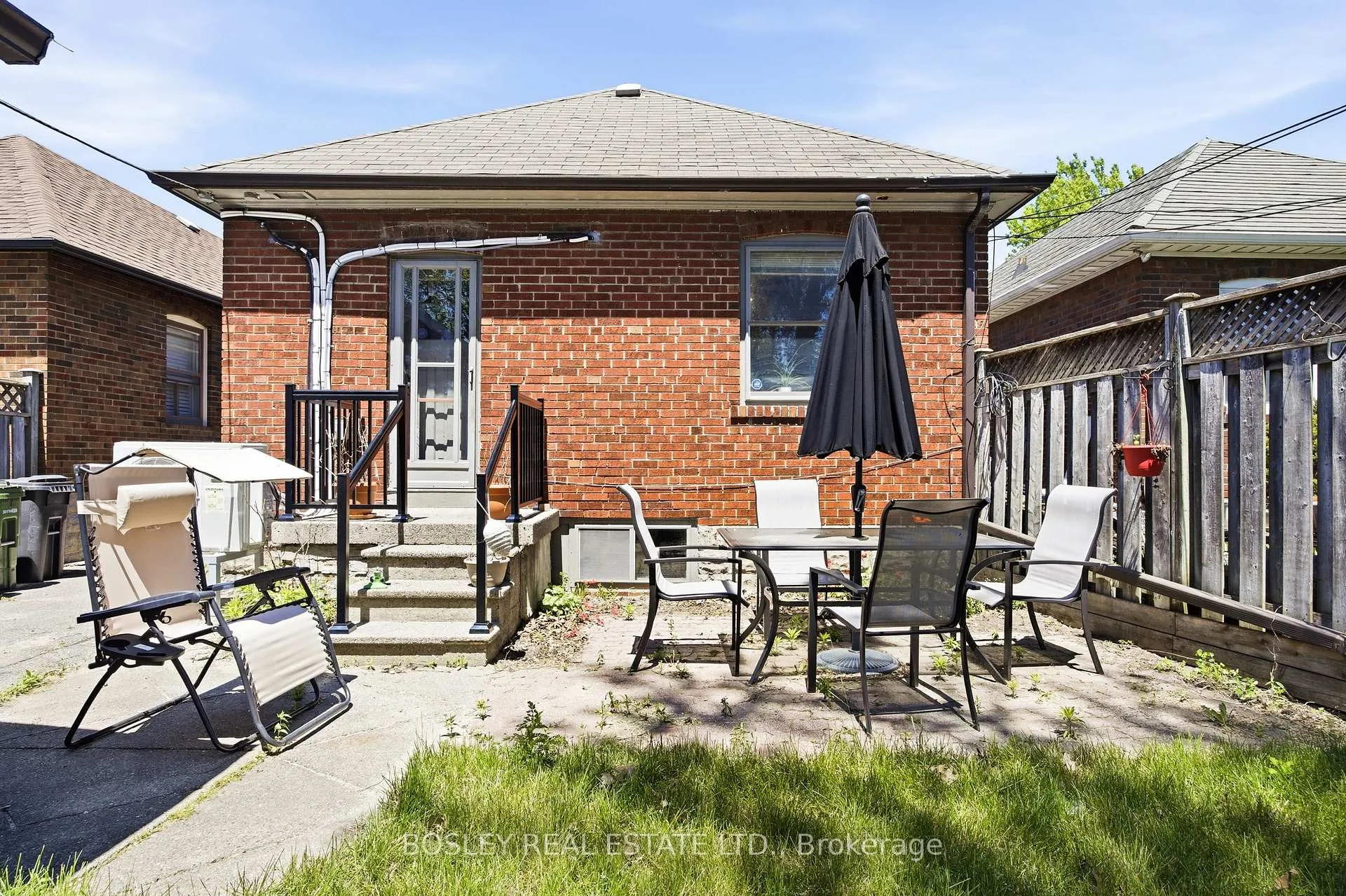 Photo 42 of 71 Delemere Avenue, Toronto, Rockcliffe-Smythe — HOMEH