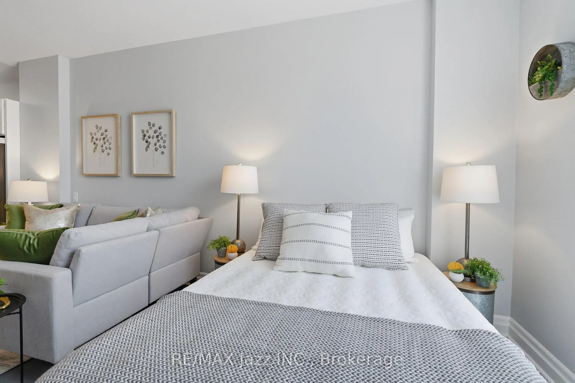 Photo 25 of Unit 102, 44 Bond Street W, Oshawa, O'Neill — HOMEH