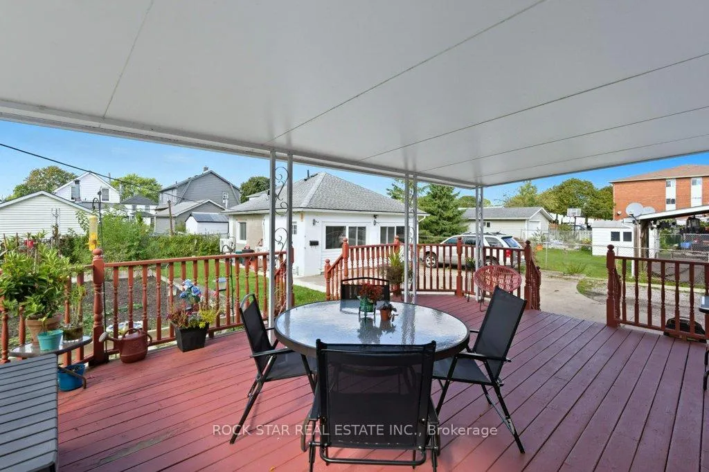 Photo 18 of 111 McAlpine Avenue S, Welland, Lincoln/Crowland — HOMEH