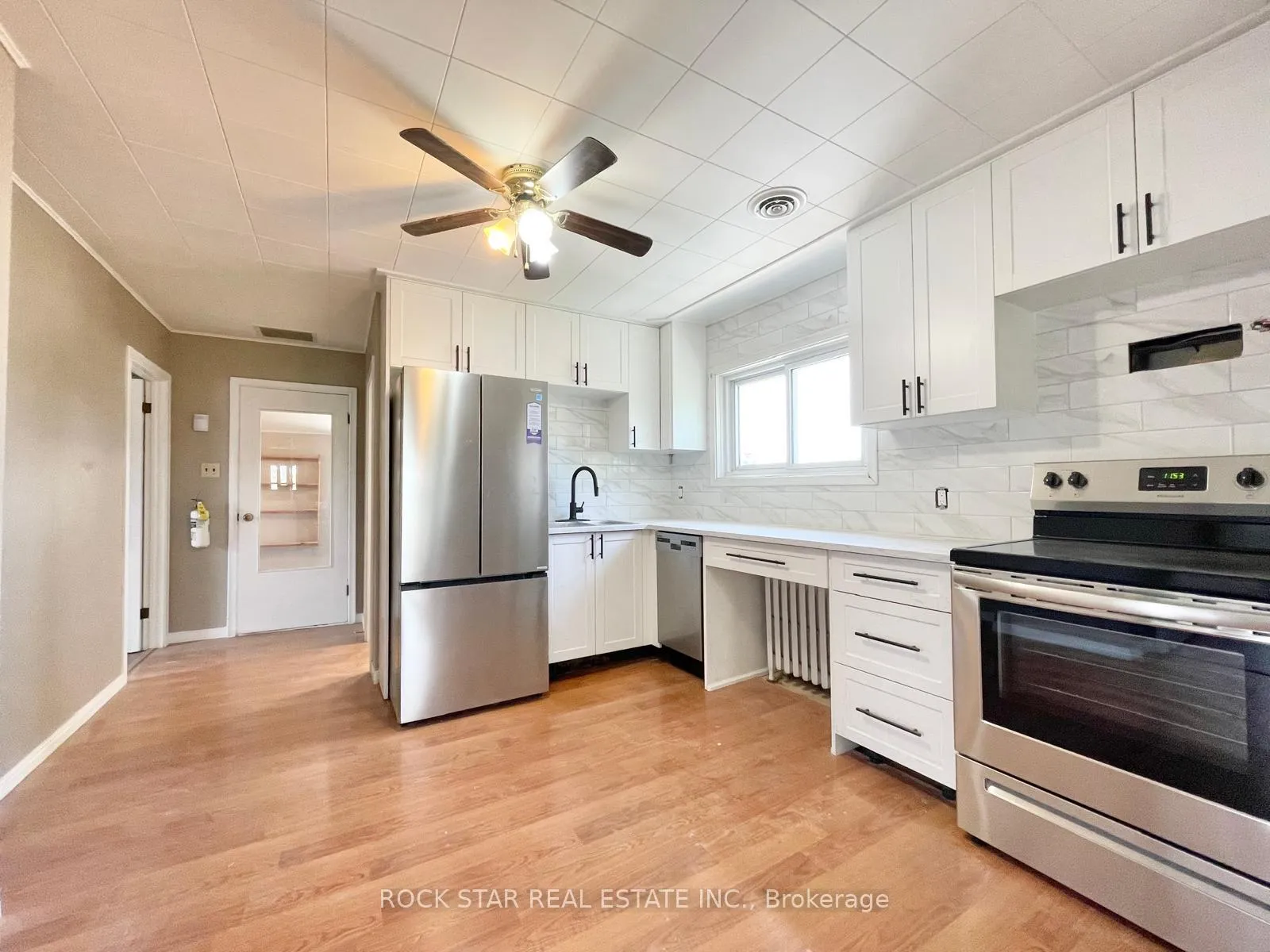 Photo 21 of 111 McAlpine Avenue S, Welland, Lincoln/Crowland — HOMEH