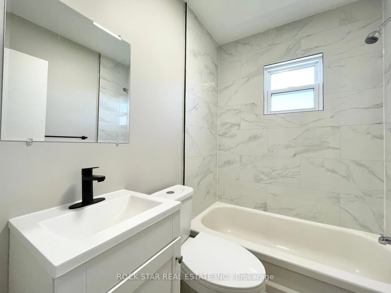 Photo 26 of 111 McAlpine Avenue S, Welland, Lincoln/Crowland — HOMEH