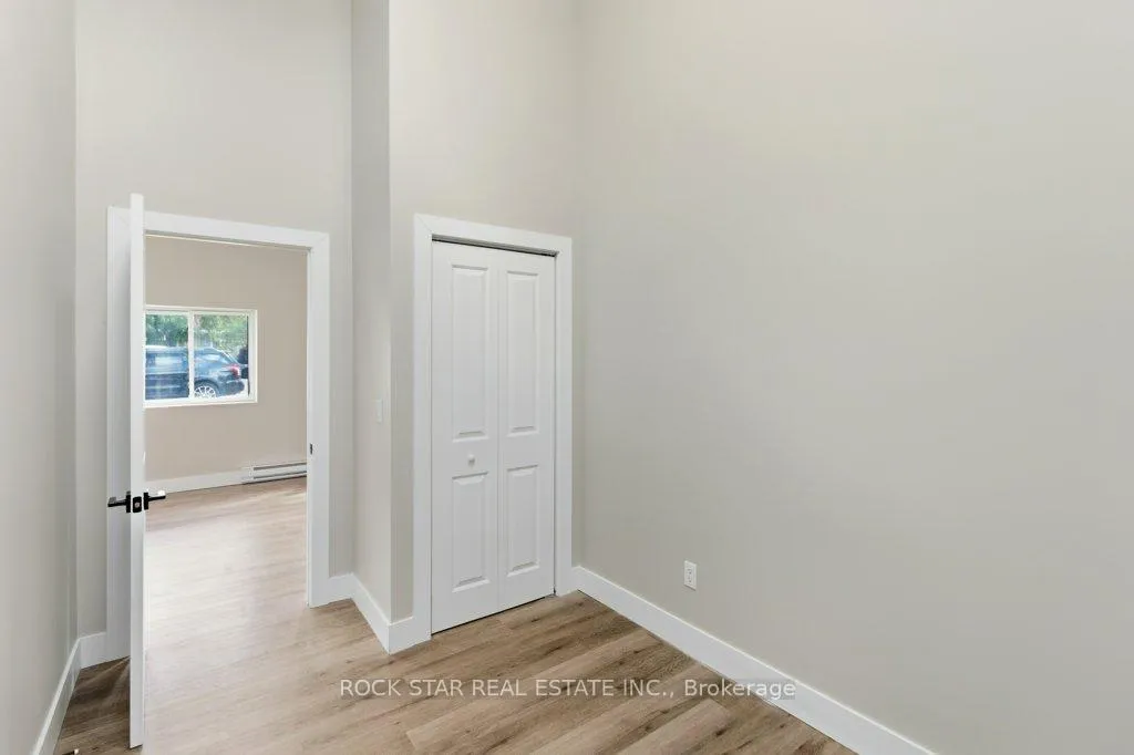 Photo 36 of 111 McAlpine Avenue S, Welland, Lincoln/Crowland — HOMEH