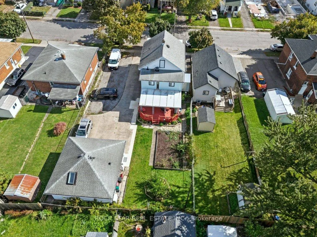 Photo 45 of 111 McAlpine Avenue S, Welland, Lincoln/Crowland — HOMEH