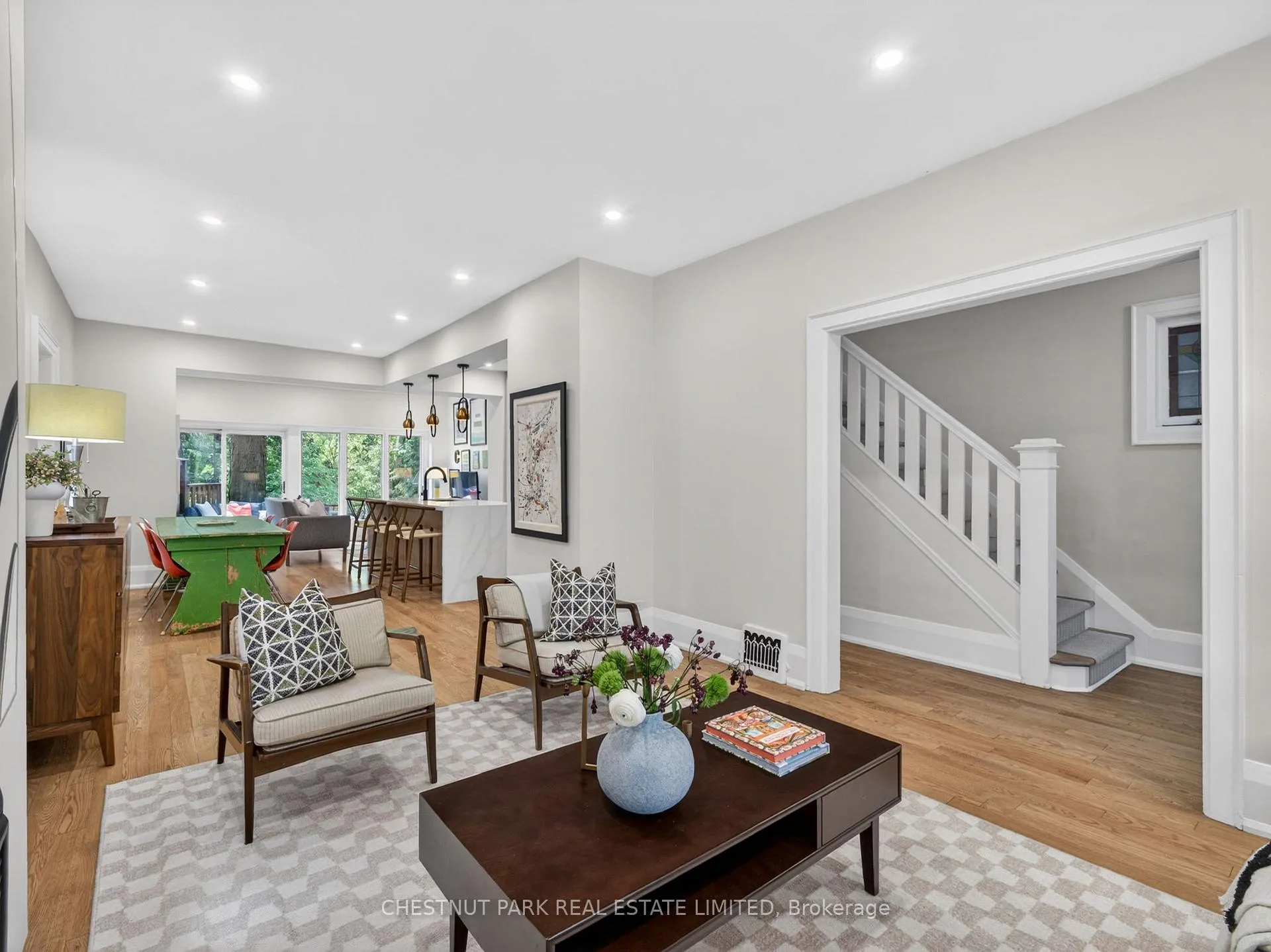 Photo 10 of 73 Manor Road E, Toronto, Mount Pleasant West — HOMEH