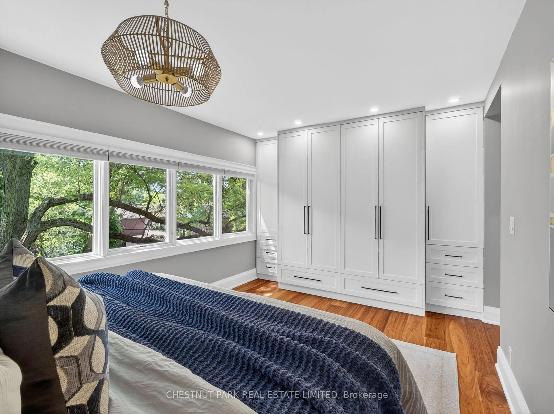 Photo 19 of 73 Manor Road E, Toronto, Mount Pleasant West — HOMEH