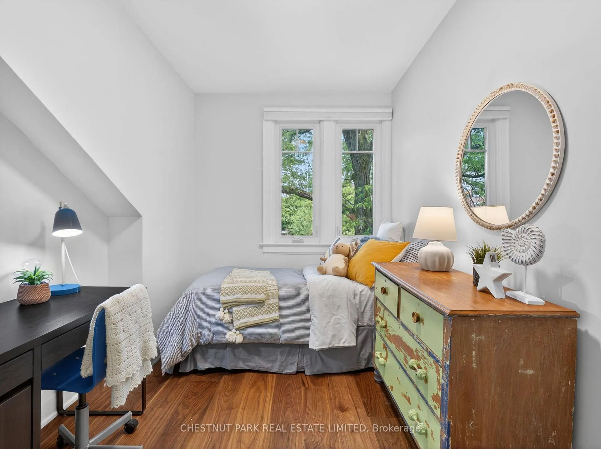 Photo 25 of 73 Manor Road E, Toronto, Mount Pleasant West — HOMEH