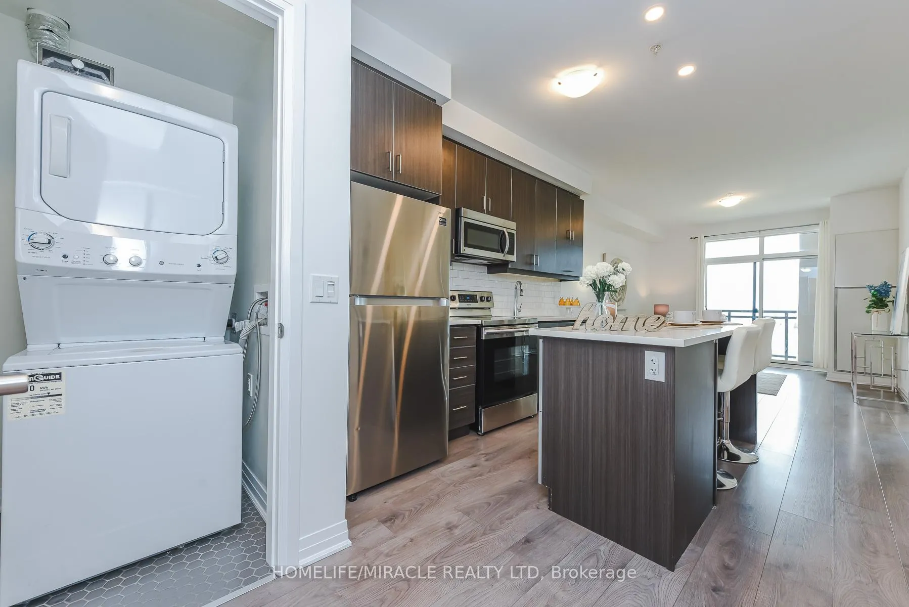 Photo 10 of Unit 421, 1105 Leger Way, Milton, Ford — HOMEH