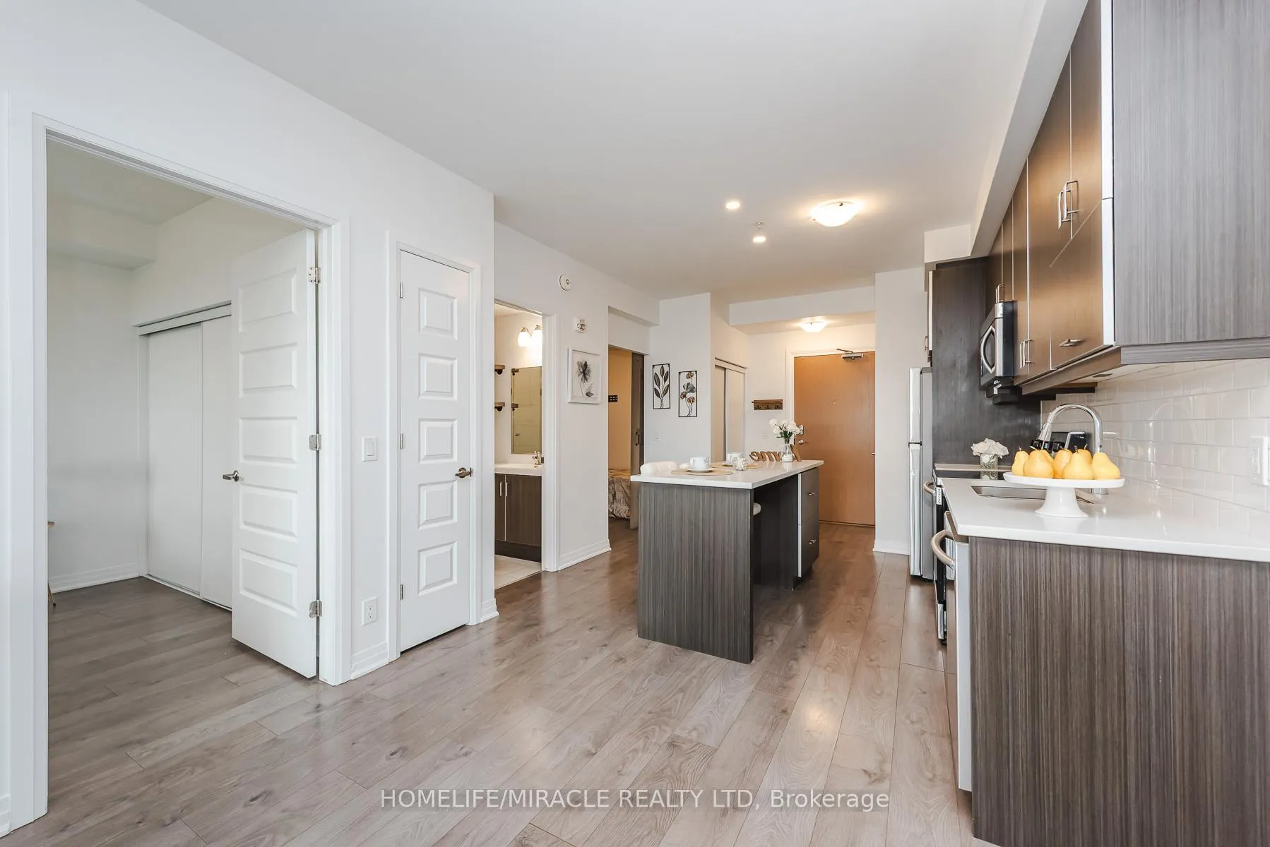 Photo 13 of Unit 421, 1105 Leger Way, Milton, Ford — HOMEH