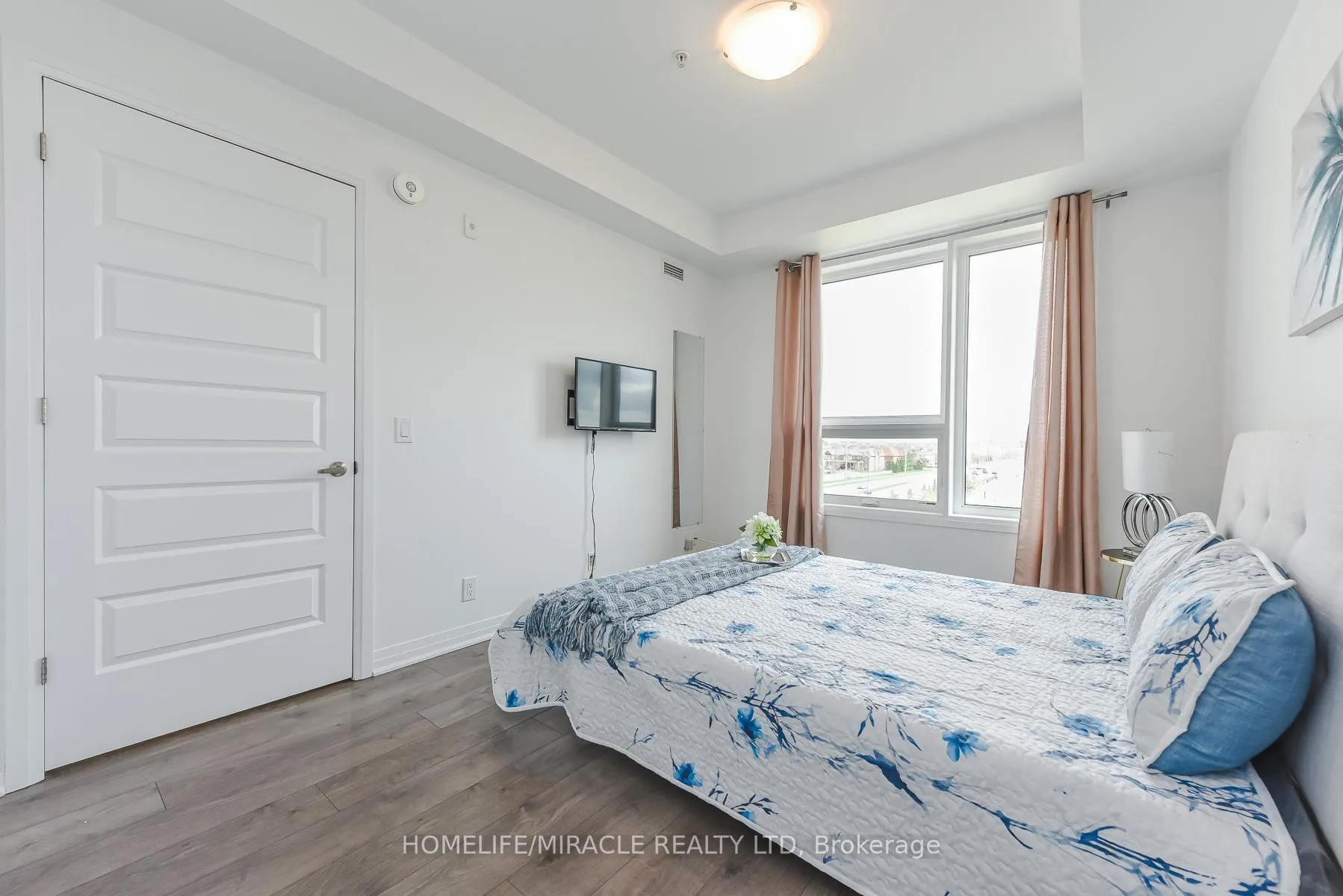 Photo 22 of Unit 421, 1105 Leger Way, Milton, Ford — HOMEH
