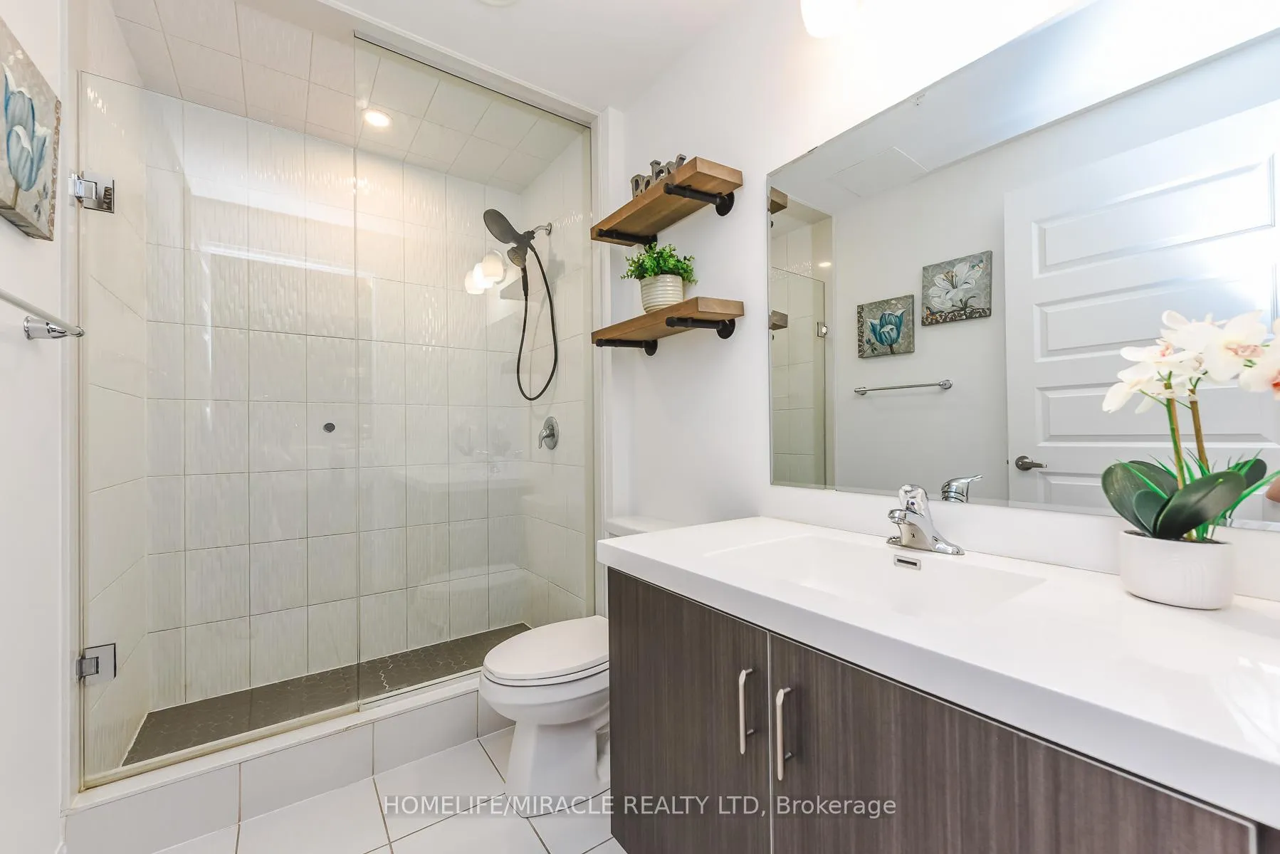 Photo 25 of Unit 421, 1105 Leger Way, Milton, Ford — HOMEH