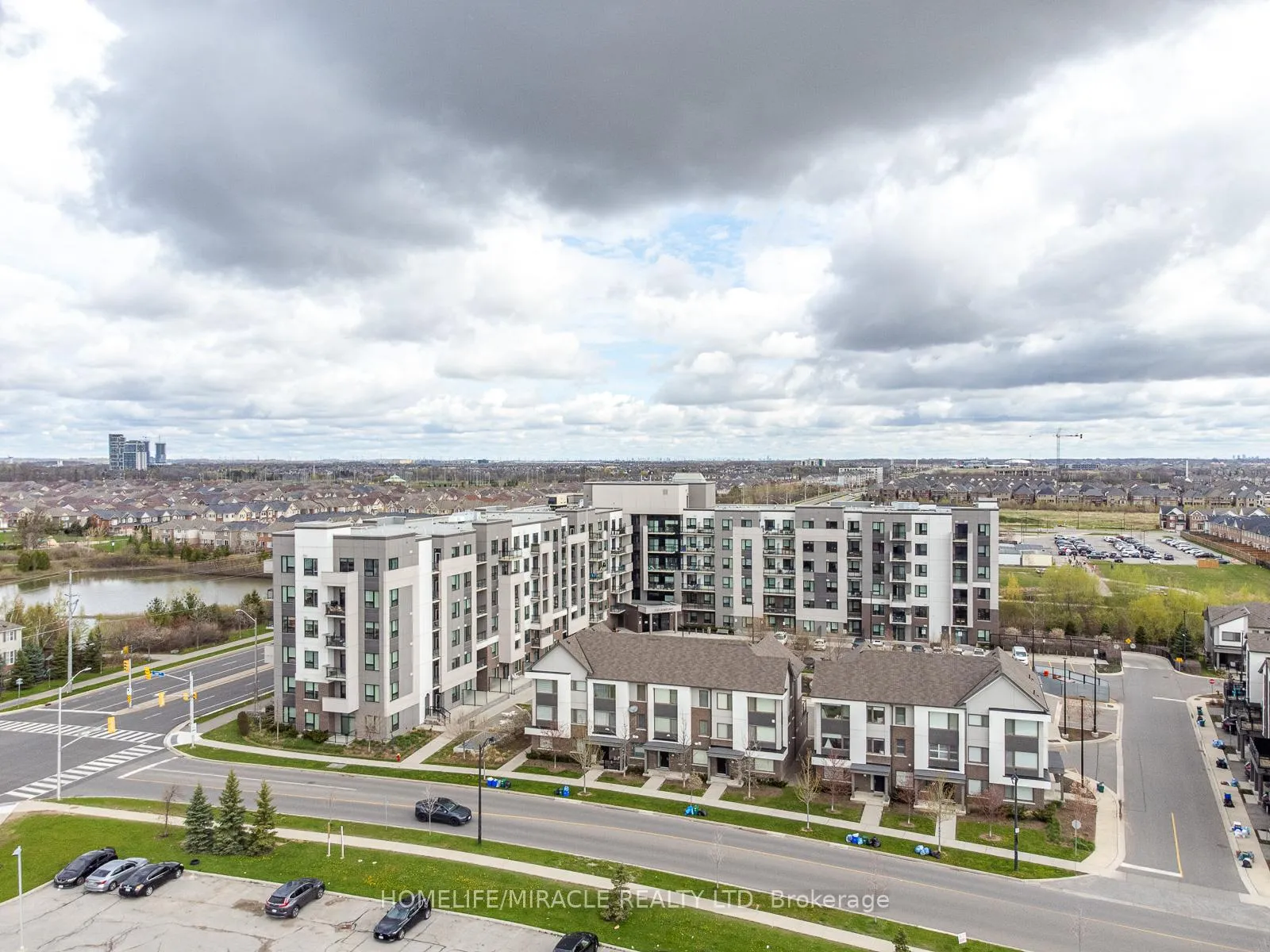 Photo 38 of Unit 421, 1105 Leger Way, Milton, Ford — HOMEH