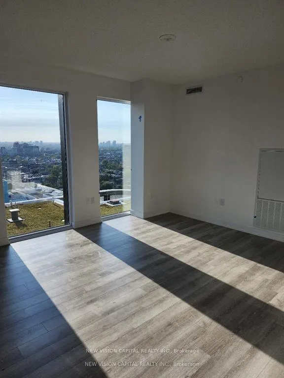 Photo 4 of Unit 2308, 238 Simcoe Street, Toronto, Kensington-Chinatown — HOMEH