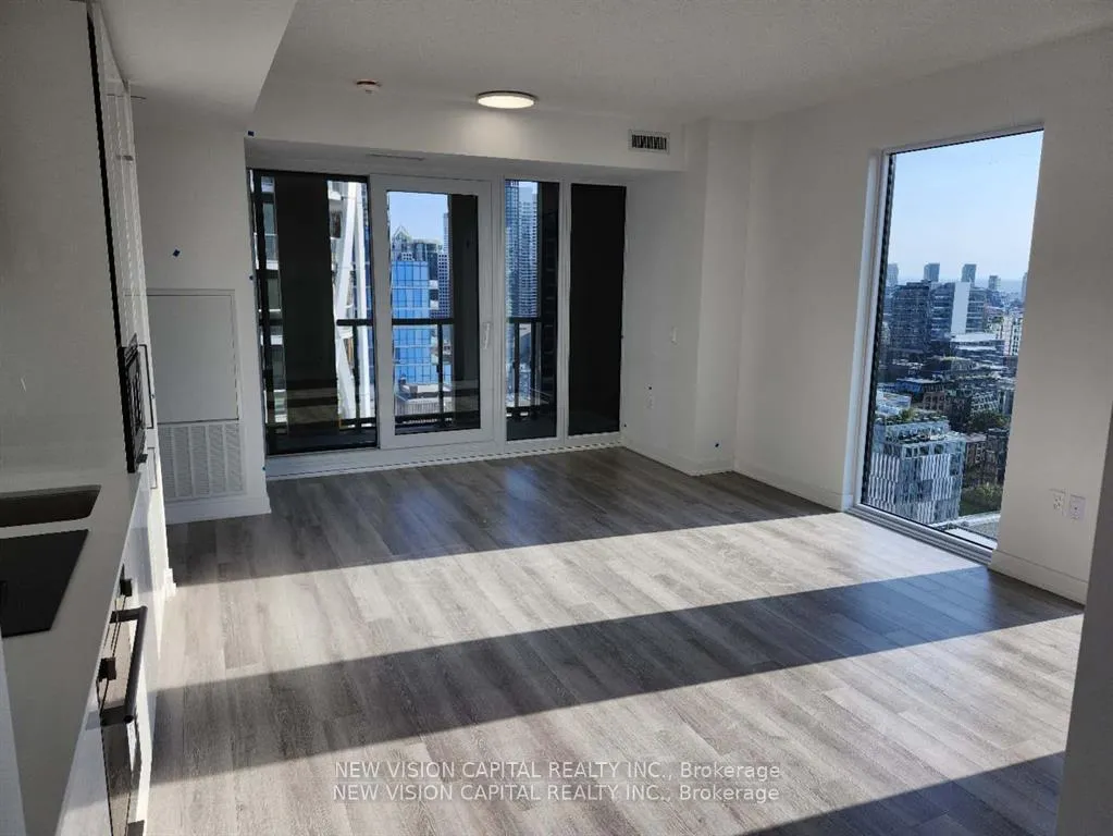 Photo 6 of Unit 2308, 238 Simcoe Street, Toronto, Kensington-Chinatown — HOMEH