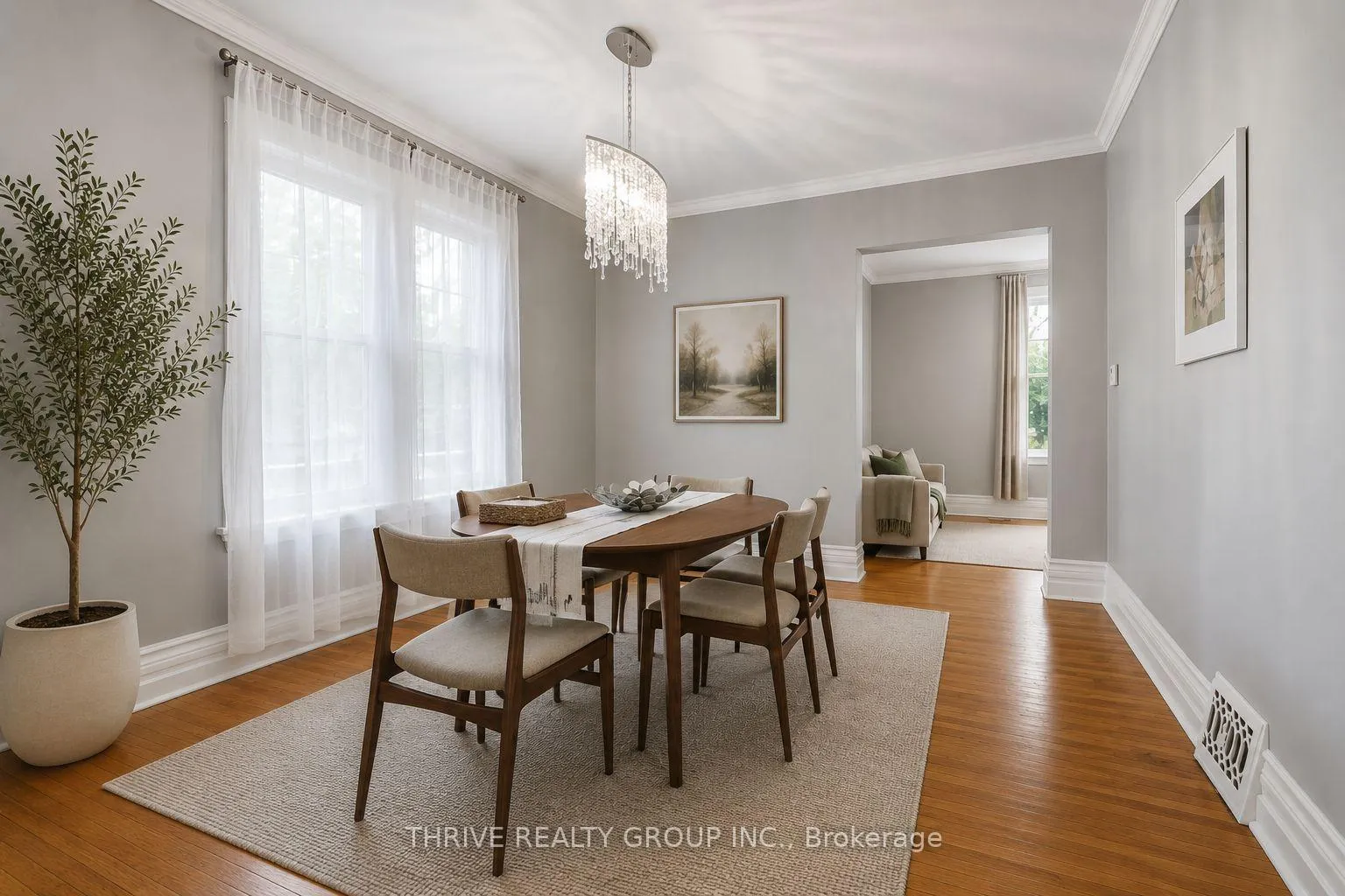 Photo 12 of 62 Tecumseh Avenue E, London, South F — HOMEH