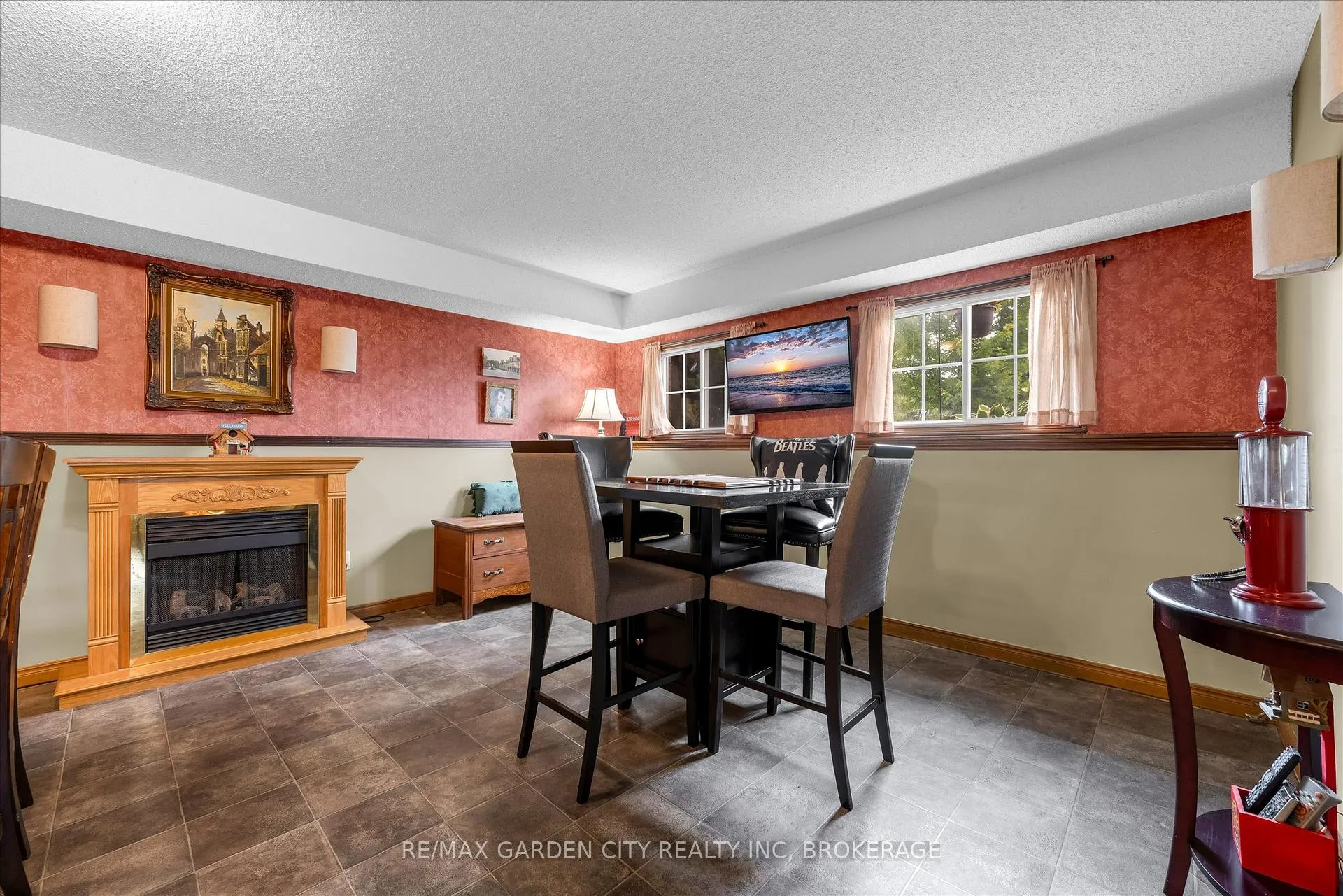 Photo 21 of 3920 Old Orchard Way, Lincoln, Lincoln-Jordan/Vineland — HOMEH