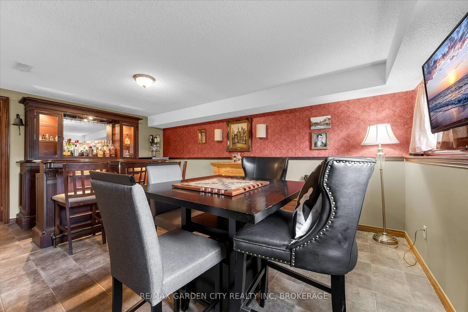 Photo 22 of 3920 Old Orchard Way, Lincoln, Lincoln-Jordan/Vineland — HOMEH