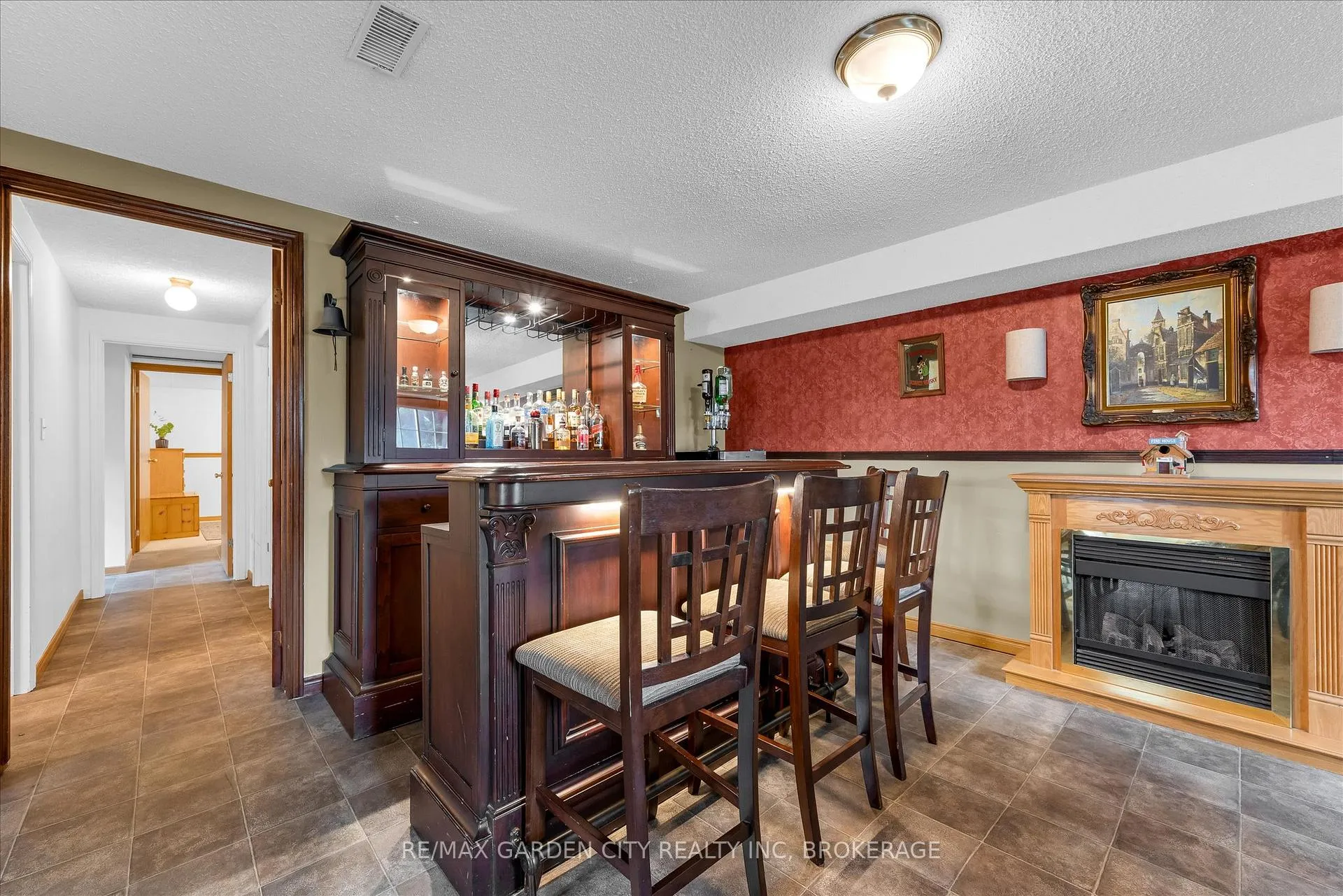 Photo 23 of 3920 Old Orchard Way, Lincoln, Lincoln-Jordan/Vineland — HOMEH