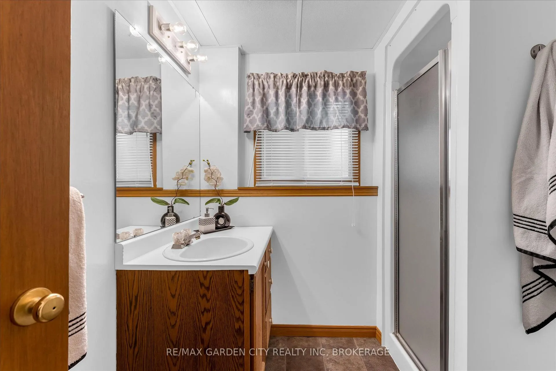 Photo 24 of 3920 Old Orchard Way, Lincoln, Lincoln-Jordan/Vineland — HOMEH