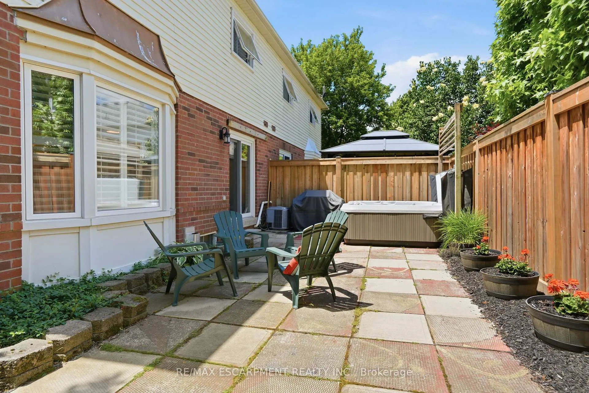 Photo 27 of 174 Fellowes Crescent, Hamilton, Waterdown — HOMEH