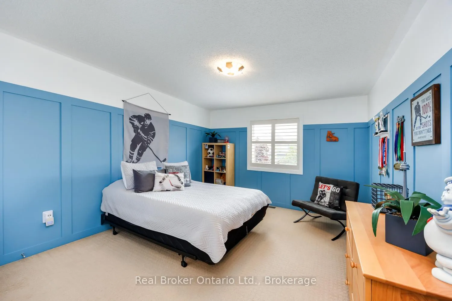 Photo 30 of 52 Brough Court, Clarington, Bowmanville — HOMEH
