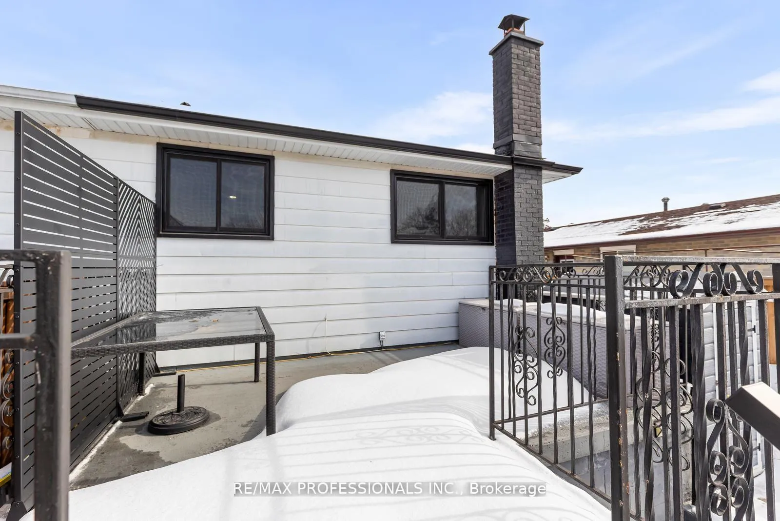 Photo 33 of 7656 Priory Crescent, Mississauga, Malton — HOMEH