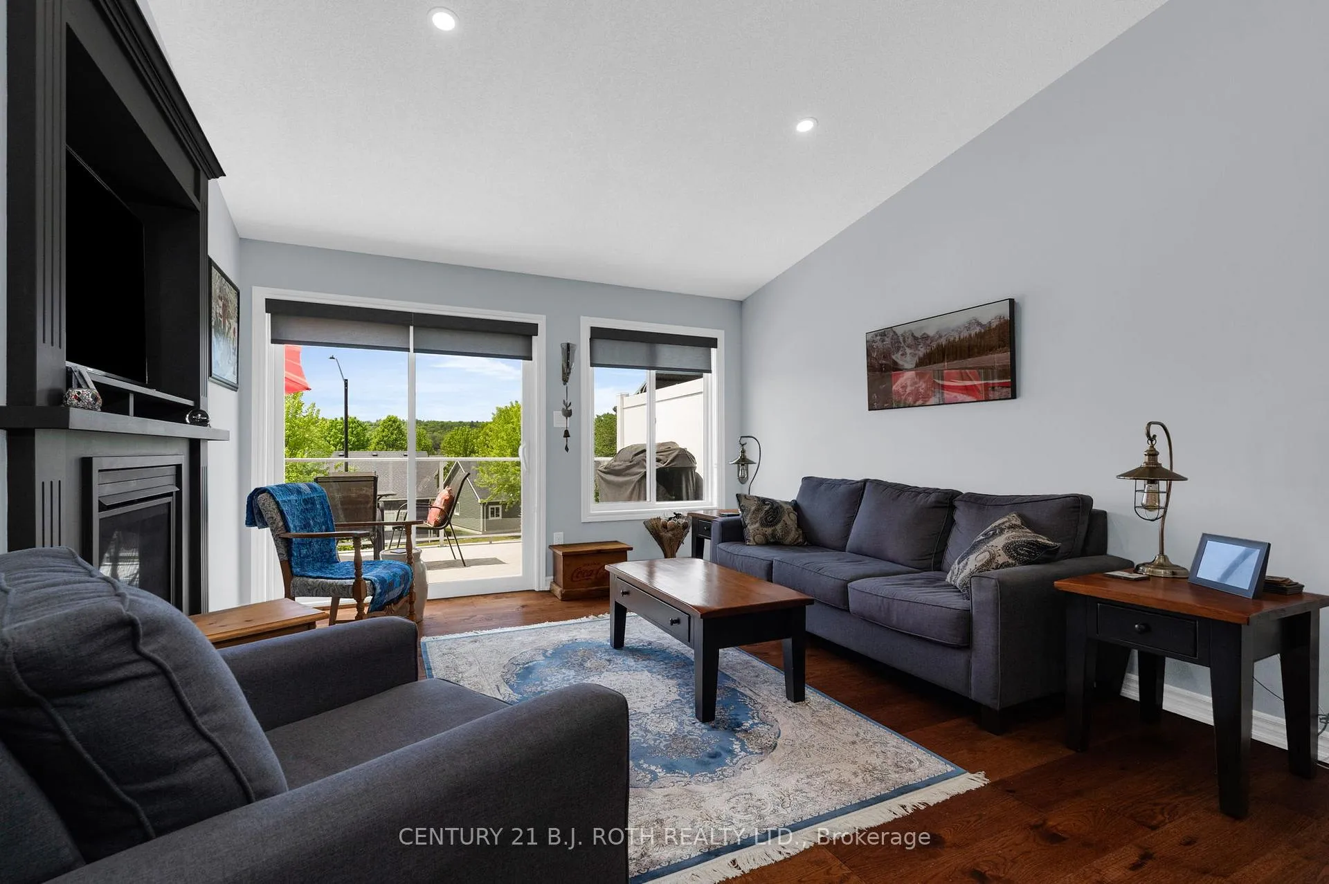 Photo 11 of 34 Chamberlain Crescent, Penetanguishene — HOMEH