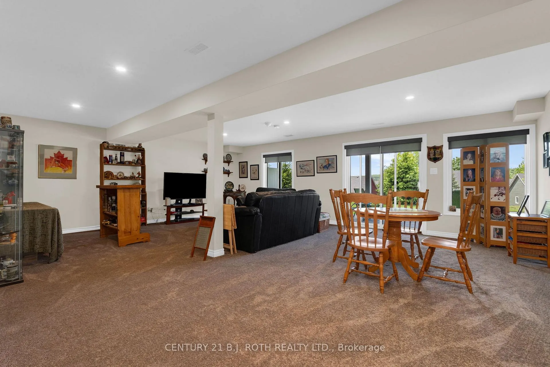 Photo 20 of 34 Chamberlain Crescent, Penetanguishene — HOMEH