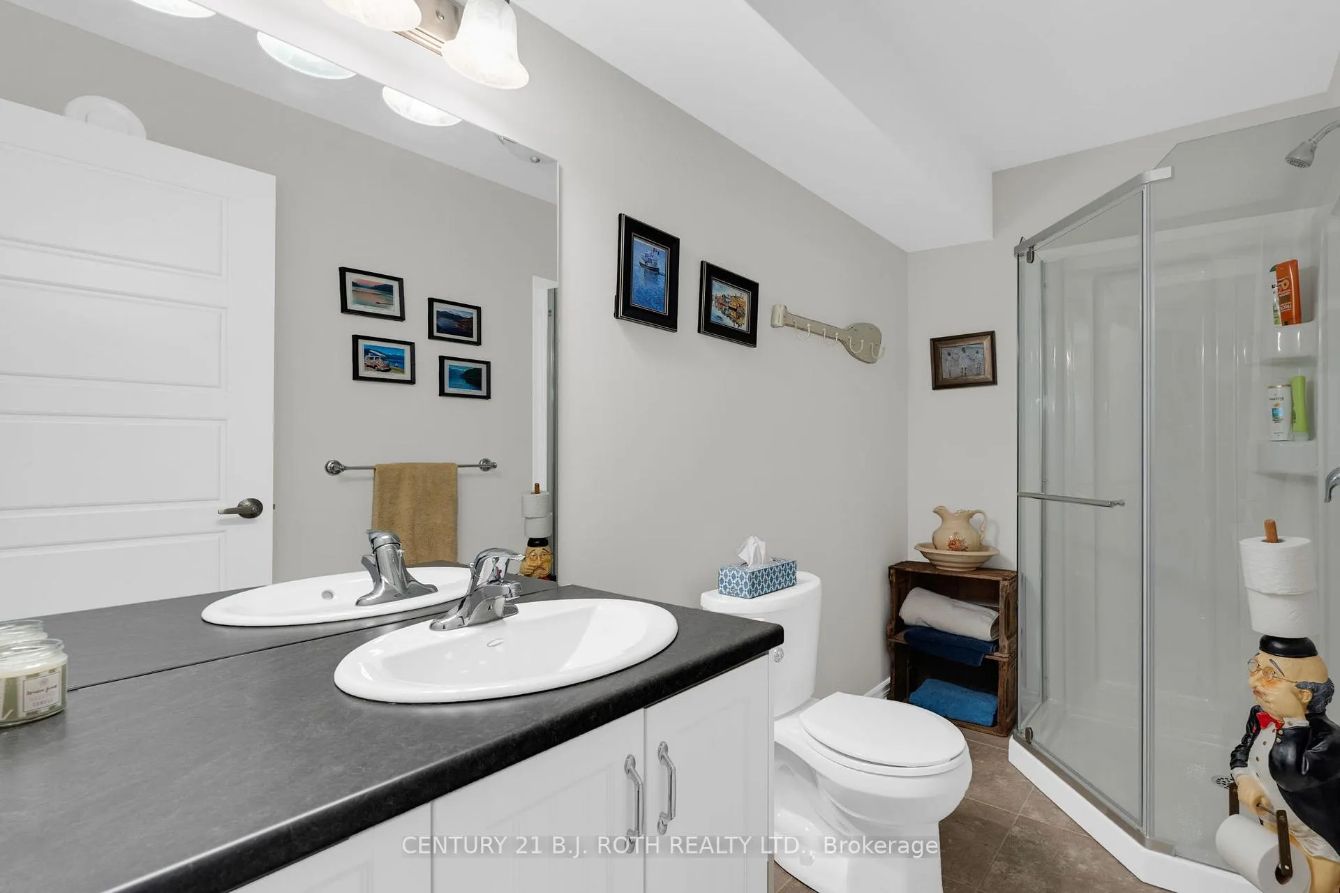 Photo 24 of 34 Chamberlain Crescent, Penetanguishene — HOMEH
