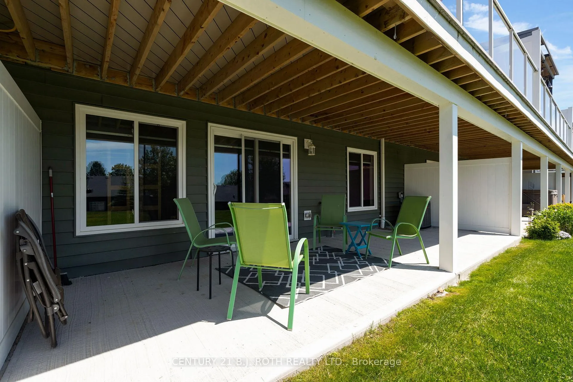 Photo 27 of 34 Chamberlain Crescent, Penetanguishene — HOMEH