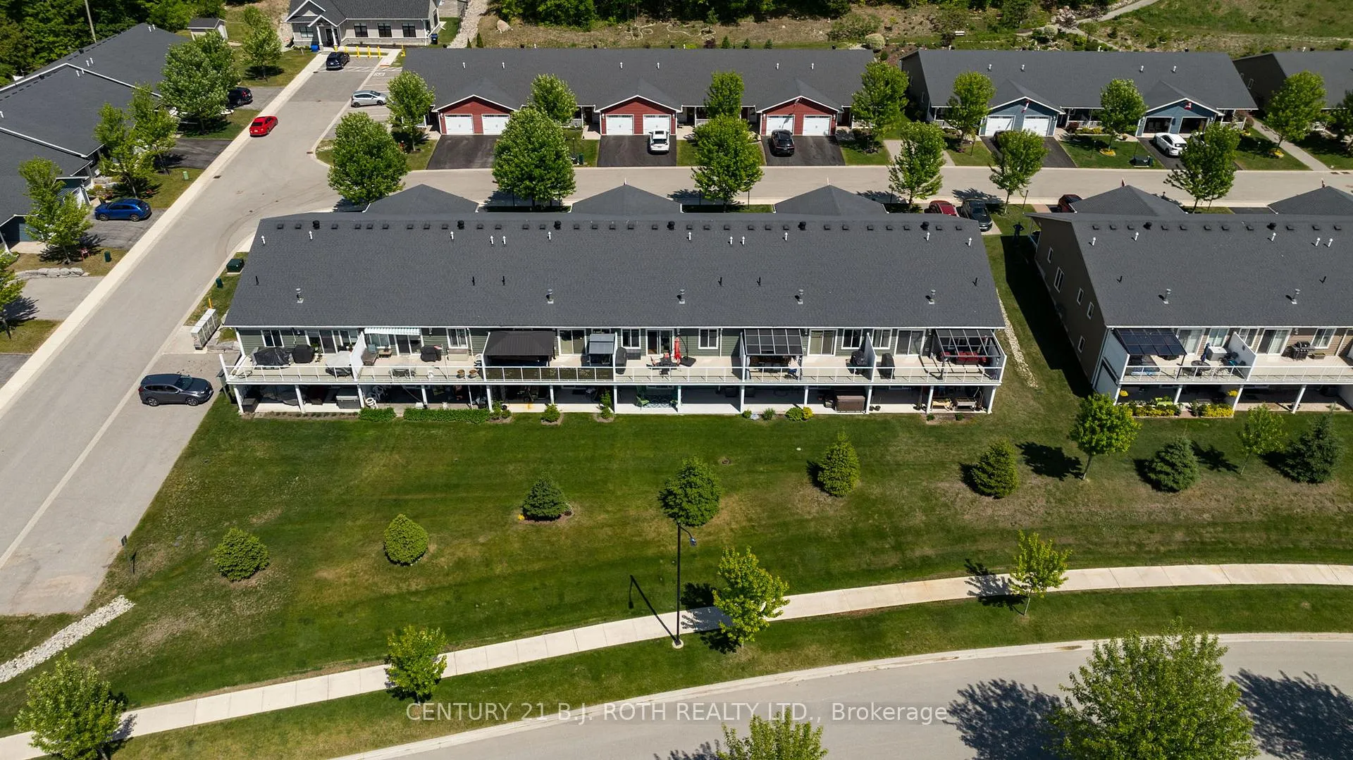 Photo 30 of 34 Chamberlain Crescent, Penetanguishene — HOMEH