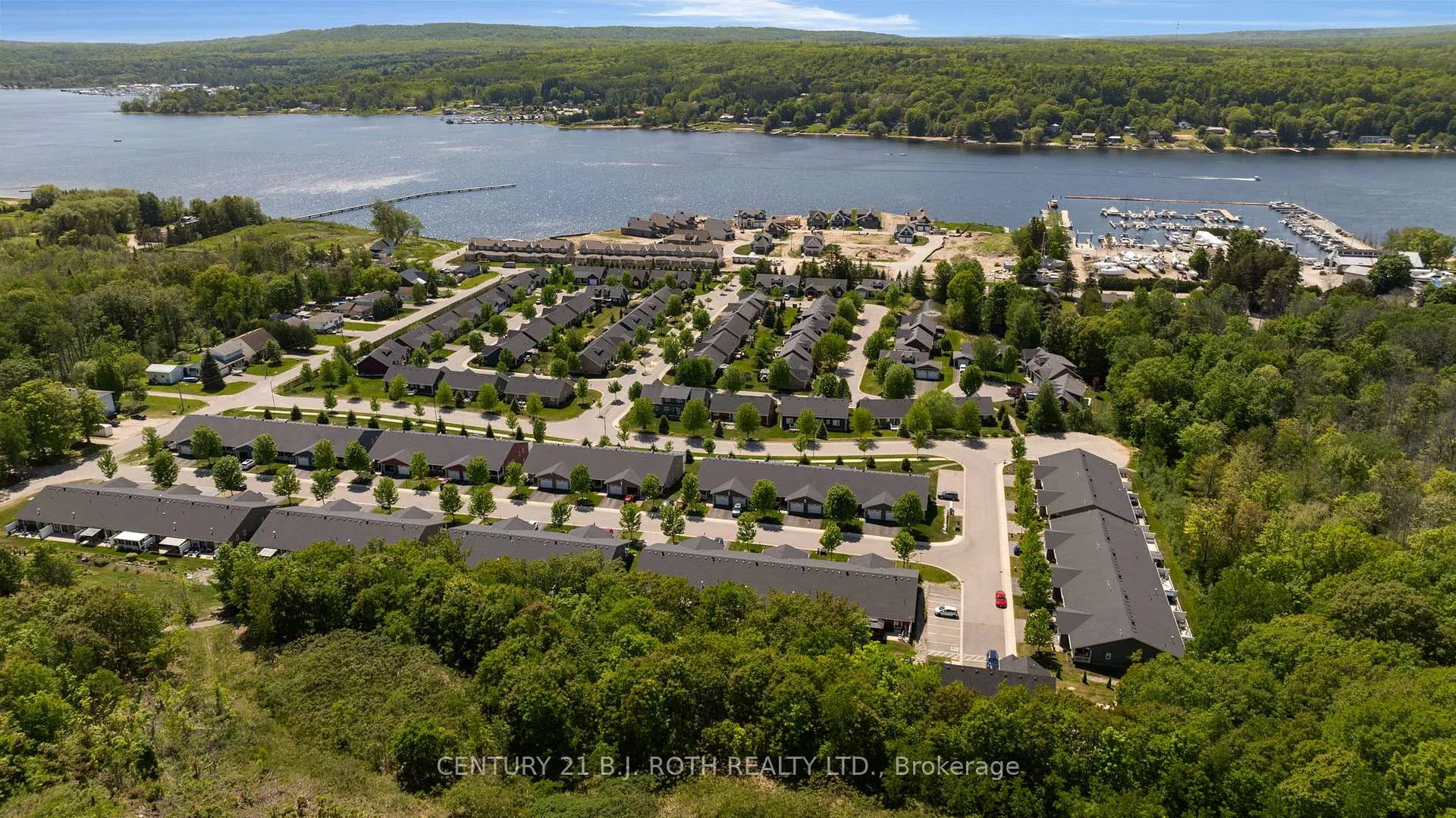 Photo 31 of 34 Chamberlain Crescent, Penetanguishene — HOMEH
